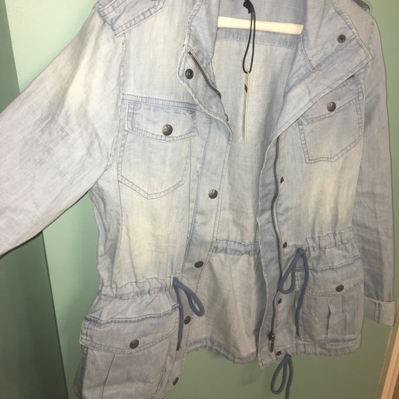 NWT Max Jeans Cloud Wash Utility Jacket - Picture 4 of 7